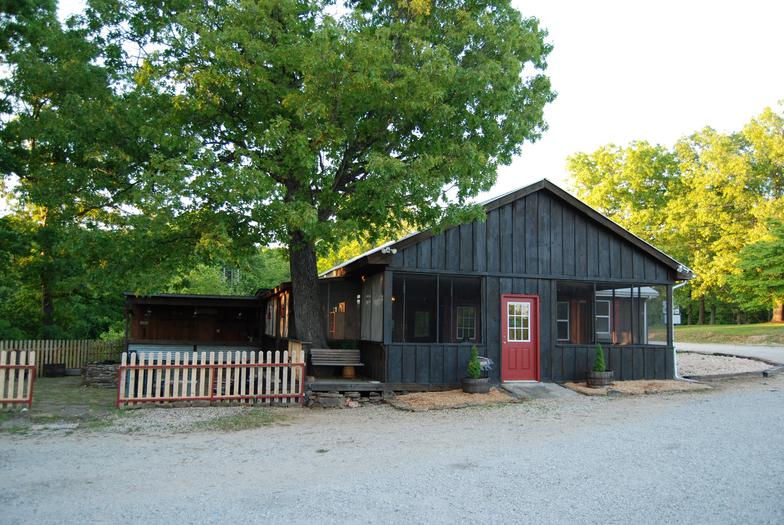 Bear Crossing Cabins